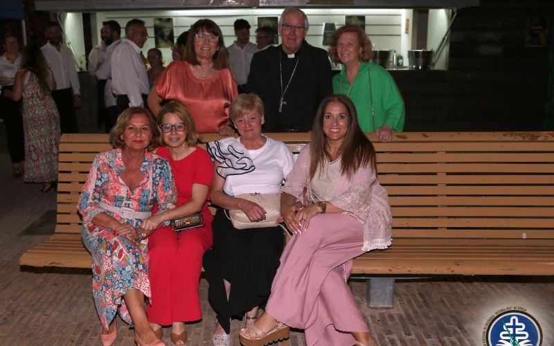 CLAUSURA DE CURSO DE LA FUNDACIÓN VICTORIA DIEZ EN LOS JARDINES DEL CONDE (TOMARES)